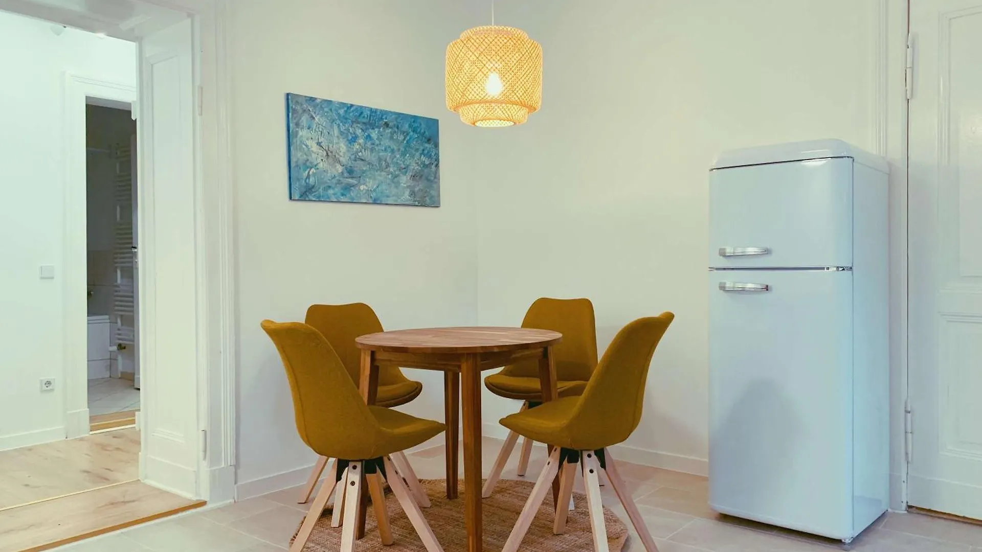 Welcoming Generous Apartment In Berlin-Kreuzberg 0*, Berlin Tyskland